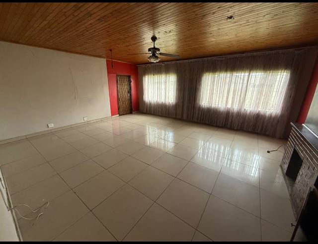 3 BEDROOM HOUSE FOR SALE IN VANDERBIJLPARK SW 1